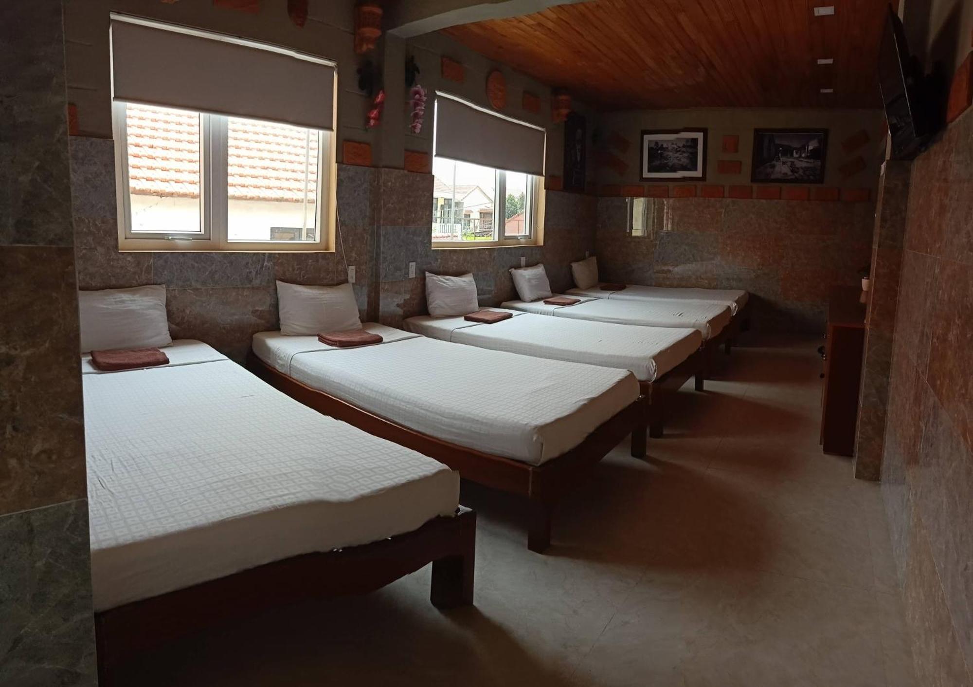 Terra Cotta Homestay Hoi An Bagian luar foto